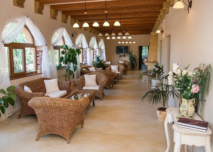 Platan Garden & Restaurant