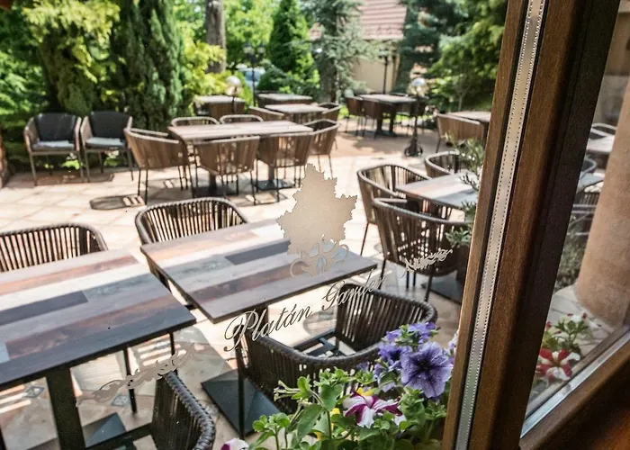 Platan Garden & Restaurant Hajdúszoboszló
