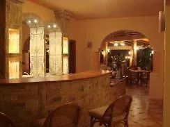 Platan Garden Rooms&restaurant