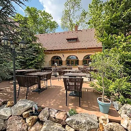 Platan Garden & Restaurant 3* Хайдусобосло