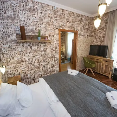 Platan Garden & Restaurant Отель