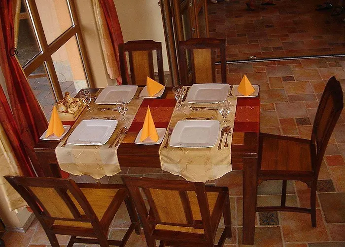 Platan Garden & Restaurant 3*