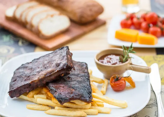 Отель Platan Garden & Restaurant